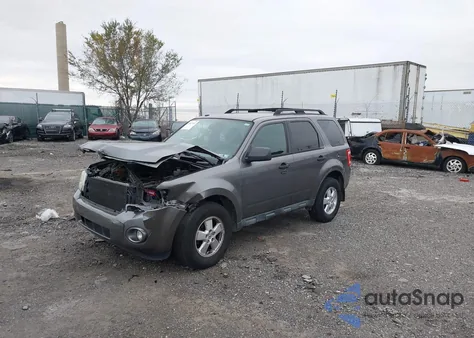 2010 Ford Escape Xlt из США, поврежденный, VIN 1FMCU9D75AKD09333